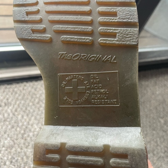 Dr. Martens smooth black leather 1490's - Picture 9 of 12